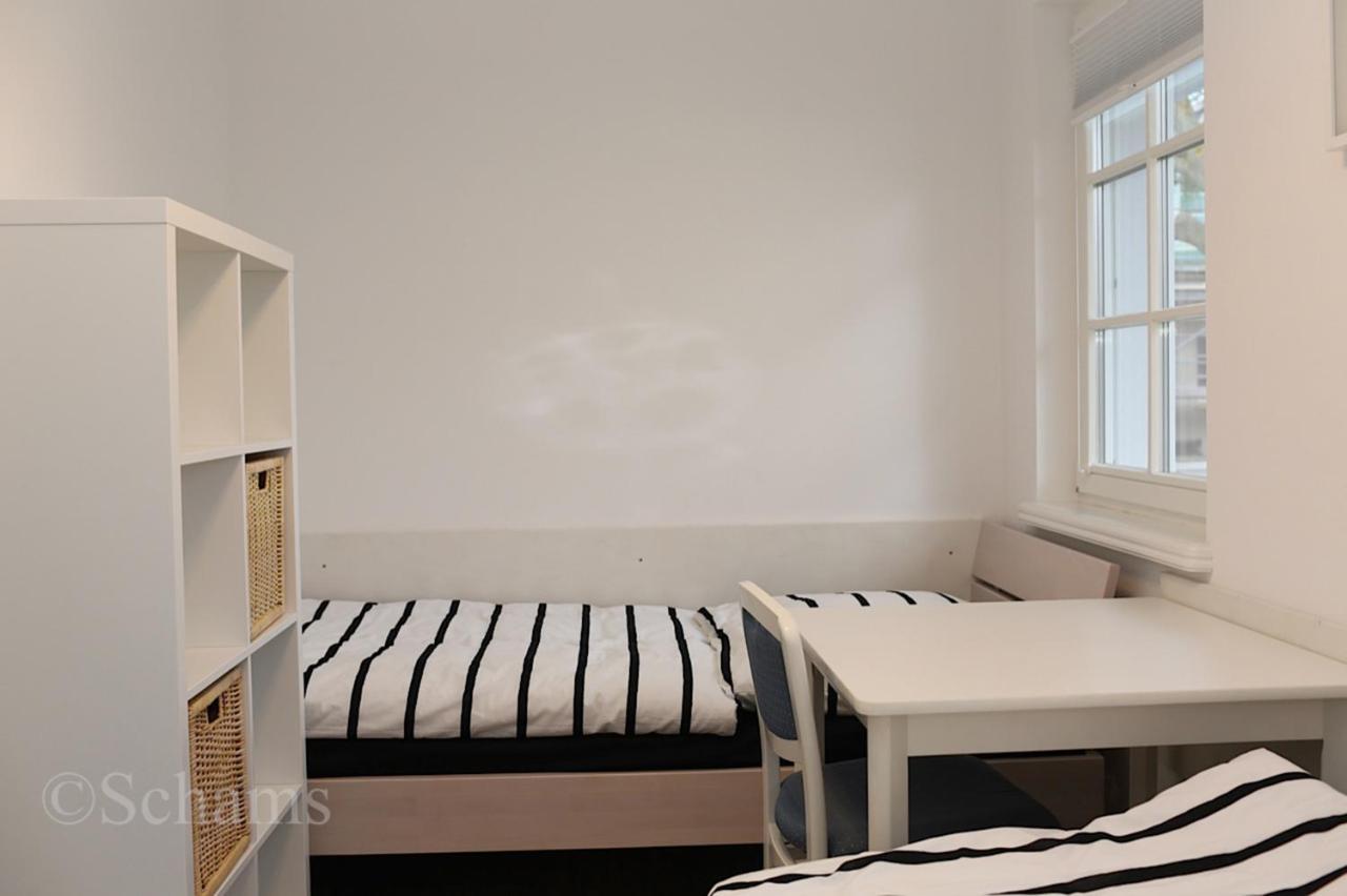 Ostseelagune Zingst, Exklusive Dhh, Strandnah, Sauna, Kamin, 3 Sz, 2 Baeder, Glasfaser, Haustierfrei, Garten Mit Suedterrasse, E-Ladesaeule, 2 Stellplaetze, Strandkorb, Fahrradschuppen, Waschmaschine, Trockner, Nichtraucher エクステリア 写真